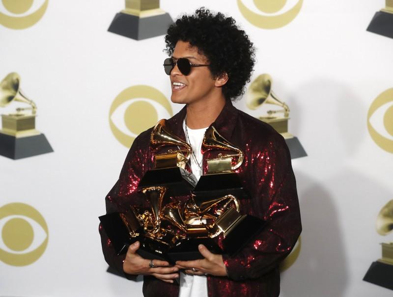 Grammys 2018: Kendrick Lamar, Bruno Mars have big nights