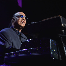 Recap: Stevie Wonder sings “Songs in the Key of Life” at Madison Square Garden